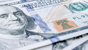 Złoty na walutowym polu walki. Grenlandzka bitwa Trumpa może osłabić dolara