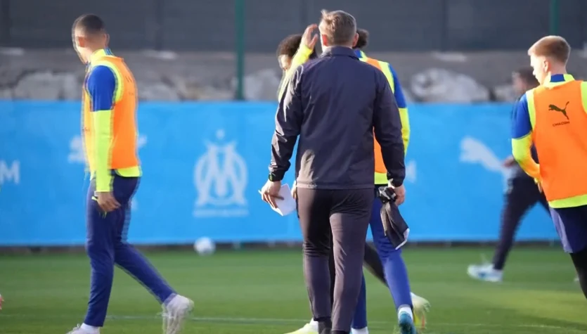 Marsylia przygotowuje się do meczu z Liverpoolem w Lidze Mistrzów. WIDEO