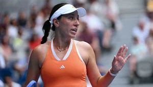 Ledwie się Australian Open zaczął, a tu klęska Peguli. Tylko dwa sety