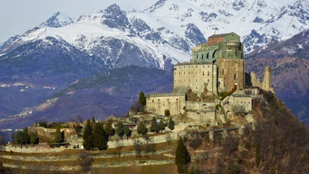 Ile lat ma Sacra di San Michele?