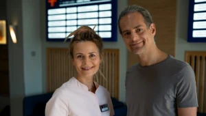 Kingę (Magdalena Kumorek) odwiedzi w szpitalu Wiktor Michałowski (Maciej Małysa)