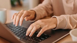 MEN zapowiada państwowy e-dziennik. Koniec z opłatami?