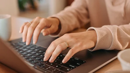 Rewolucja MEN. Centralny i bezpłatny e-dziennik?