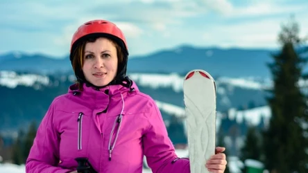 Narty na Słowacji. Jakie ubezpieczenia trzeba wykupić?