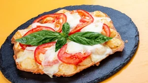 Gofrów w takiej odsłonie jeszcze nie jadłeś. U mnie zastępują kanapki 