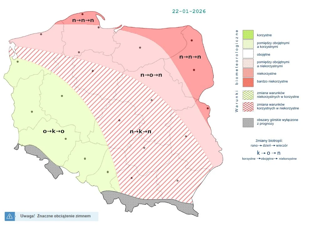 Mapa biometeorologiczna Polski z oznaczeniem regionów według wpływu odczuwalnego zimna na samopoczucie, z podziałem na strefy korzystne, obojętne i niekorzystne oraz kolorowym wyróżnieniem obszarów.