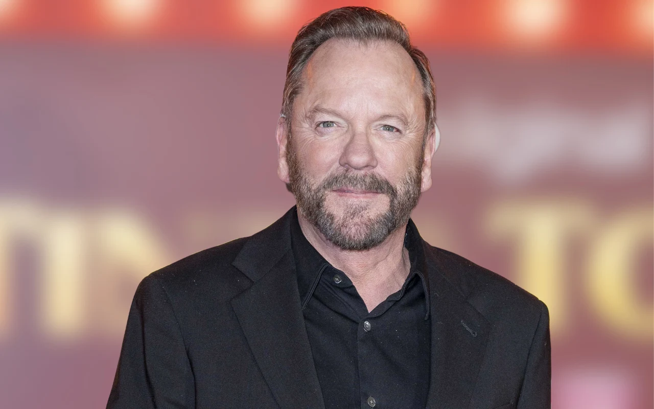 Kiefer Sutherland miał 38 lat, gdy doczekał się wnuka