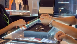 Zakup i wręczenie pierścionka zaręczynowego mogą pociągać za sobą obowiązek podatkowy.