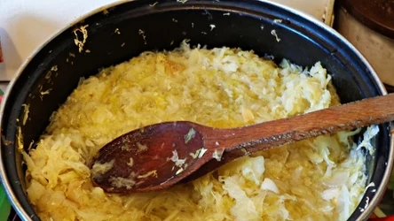 Idealnie pasuje do dań z kapustą. Zapobiega wzdęciom i ułatwia trawienie