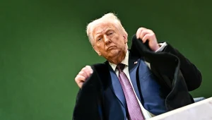 Donald Trump straszy kraje UE odwetem, jeśli te zdecydowałyby się wyprzedawać amerykańskie obligacje, aby wywrzeć na USA presję w sprawie Grenlandii