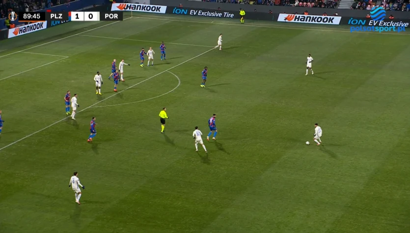 Jakub Kiwior asysta w meczu z Viktorią Pilzno [WIDEO] 