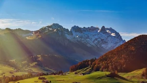 Dlaczego warto odwiedzić włoskie perły ukryte w Dolomitach?