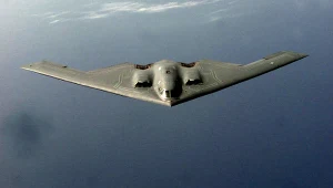 Jak piloci B-2 Spirit wytrzymują loty trwające ponad 30 godzin