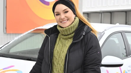 ​"Parujące szyby to obciach". Ekspertka o zmaganiach z samochodową wilgocią