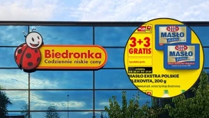 Biedronka odpala falę gratisów. Od poniedziałku nawet 3+3 i 2+2 gratis