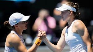 Świątek prowadziła z Rybakiną już 3:0, a potem zwrot. Koniec po 90 minutach