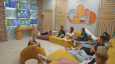 Nowy mieszkaniec willi w "Moja mama i twój tata"