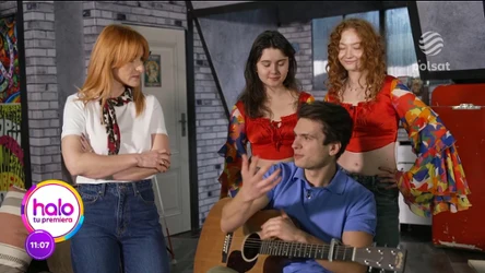 Chwilę przed premierą sztuki "Motyle są wolne"