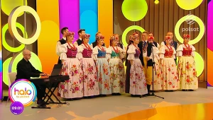 Zespół Pieśni i Tańca “Śląsk” śpiewa “Szła dzieweczka do laseczka”... po japońsku