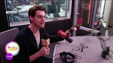 Radiowa premiera świątecznej piosenki "halo tu polsat". Maks Behr nacisnął czerwony przycisk