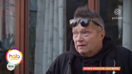 Muniek Staszczyk "bez ciemnych okularów". W swoim domu artysta mówi szczerze o relacji z żoną