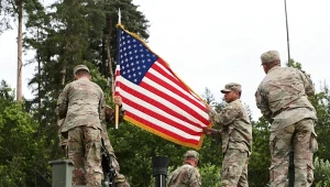 Ponad 38 proc. Polaków uważa, że bezpieczeństwo Polski zależy od wsparcia USA (zdj. ilustracyjne)