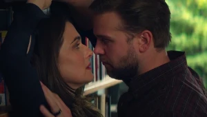"Vladimir": Rachel Weisz i Leo Woodall