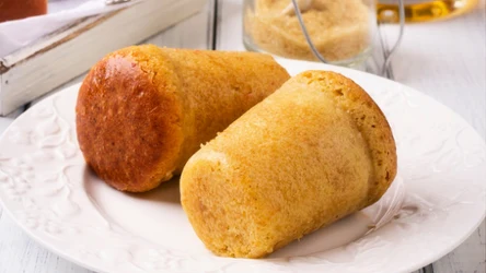 Od bezzębnego króla do neapolitańskiego emblematu. Babà al rum i jej "leszczyński" rodowód