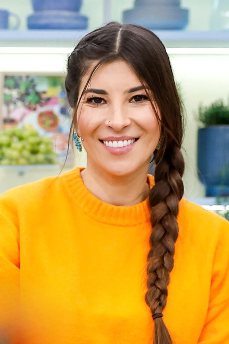 Celina Statkiewicz w energetycznym oranżu gotowała w naszej programowej kuchni