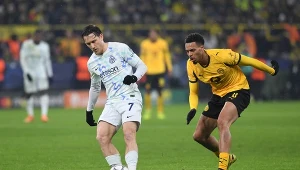 Zmiana Zielińskiego, a chwilę później taki strzał. Szalona walka o awans