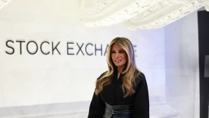 Melania Trump w doskonałym humorze. Pojawiła się bez męża