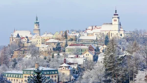 Nowoczesny zamek z centralnym ogrzewaniem i telefonem. Wyprzedzał epokę
