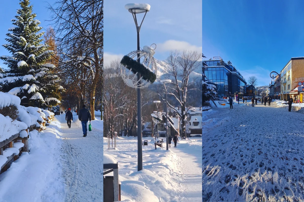 Zimowa sceneria podzielona na trzy części, każda ukazująca śnieżne krajobrazy miasta lub miejscowości turystycznej. Po lewej stronie szeroki chodnik obsypany śniegiem, przy nim drzewa i spacerujące osoby. W centralnej części ozdobna kula świąteczna na ...