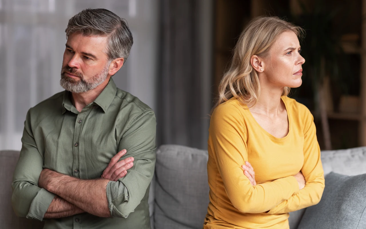 Prywatność w związku. Czy to możliwe?