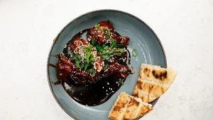 Skrzydełka z kurczaka w sosie teriyaki