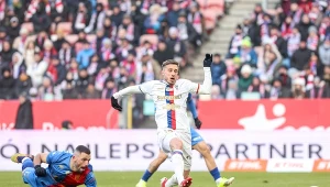 Lawina gwizdów, potem nagły zwrot. Sceny w derbach Górnego Śląska