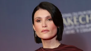 Podbiła świat rolą w filmie o Bondzie. Nie przestaje zachwycać