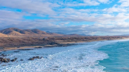 "Karaiby Europy" zachwycają bezkresnymi plażami, turkusową wodą i przyjemną temperaturą przez cały rok