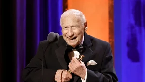 Popularny jak Beyonce. Ma prawie 100 lat i dowcip ostry jak brzytwa