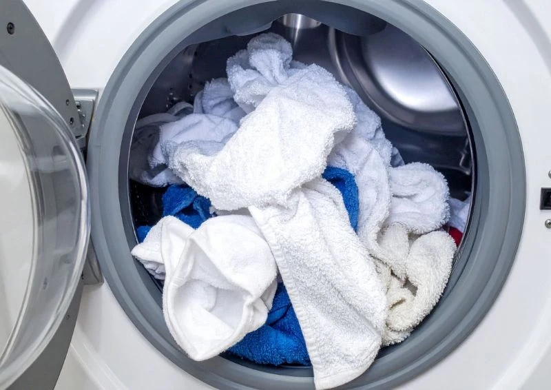 Trik profesjonalnych pralni na pranie ręczników.