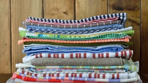 Aby dokładnie wyprać ścierki kuchenne, użyj starej i sprawdzonej metody.