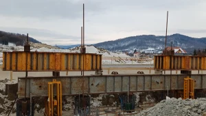 520 ton nacisku. Tak testują fundamenty drogi S19 przy granicy ze Słowacją.