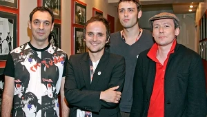 Ten utwór zna każdy Polak. Mało kto pamięta oryginalną wersję