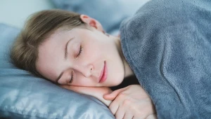 Tę radę słyszymy często. Dlaczego "prześpij się z tym" naprawdę działa?