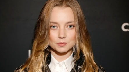 ​Internauci komentują wybór Kamili Urzędowskiej do roli Izabeli Łęckiej w "Lalce". Aktorka zareagowała 