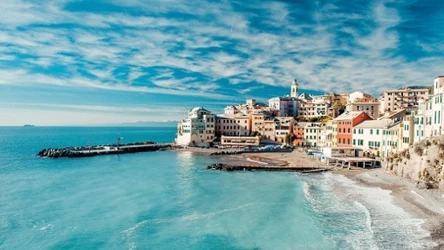 Gdzie na urlop we wrześniu? Rajskie plaże i światowej sławy zabytki bez tłumów