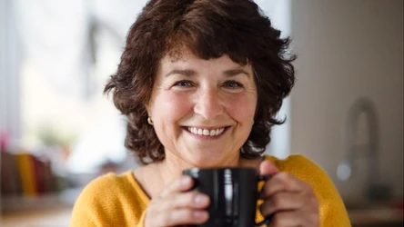 Sok pomidorowy może pozytywnie wpłynąć na kondycję serca i pomóc obniżyć ciśnienie. Trzeba jednak regularnie go pić