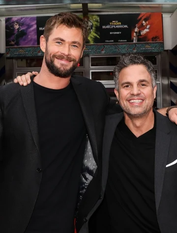 Chris Hemsworth i Mark Ruffalo