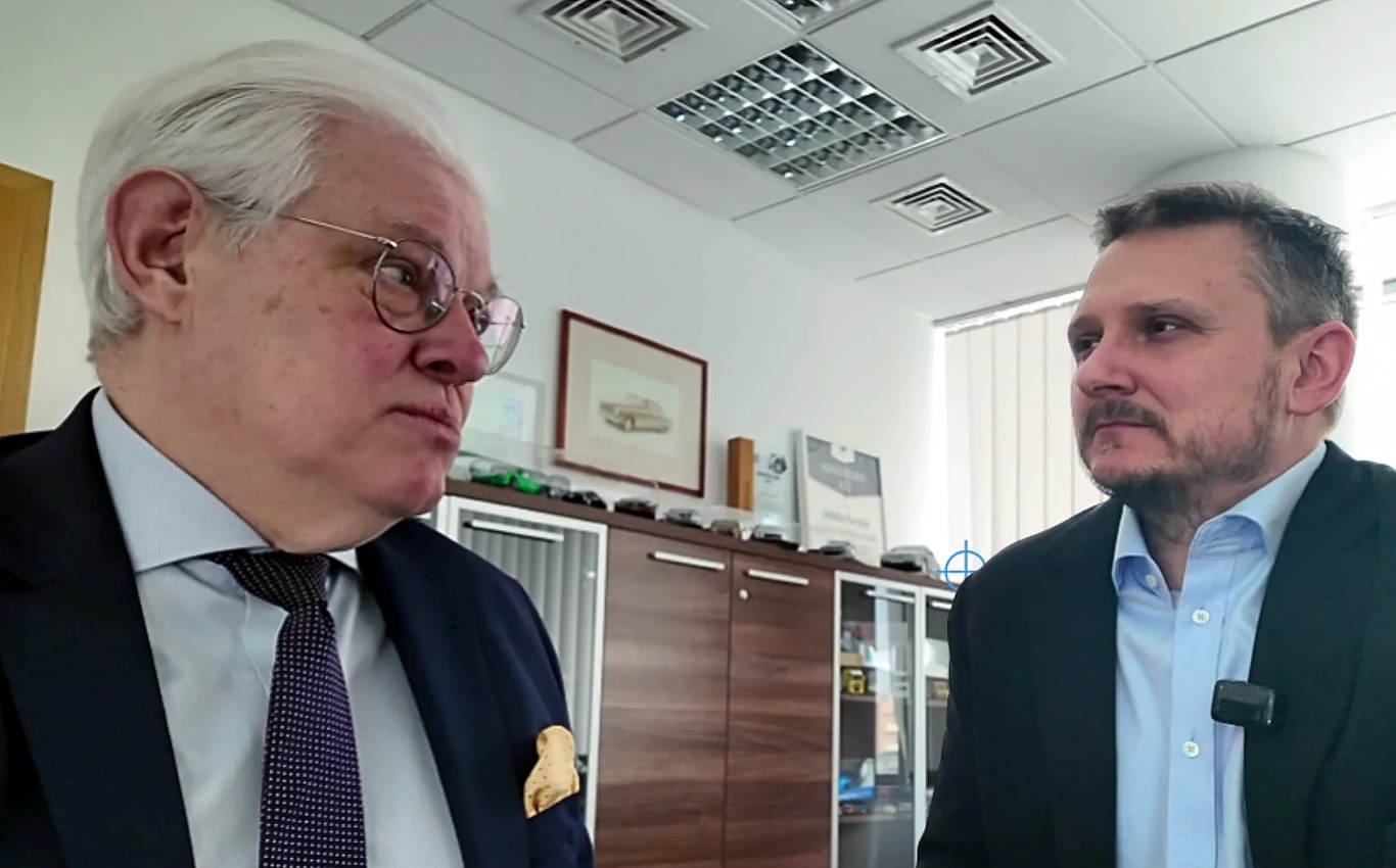 Motoryzacja na zakręcie? O sytuacji w europejskim przemyśle motoryzacyjnym rozmawiamy z Jakubem Farysiem - prezesem Polskiego Związku Przemysłu Motoryzacyjnego article cover