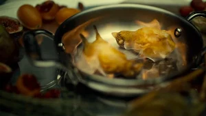 "Mokre chrupnięcie miażdżonej czaszki". Dla Francuzów to przysmak
